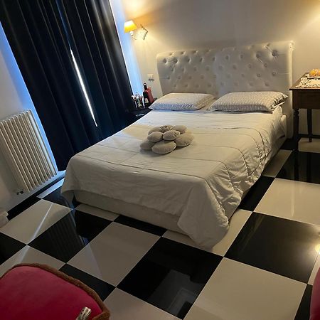 B&B Dell'Orologio Акуавива-делле-Фонти Экстерьер фото
