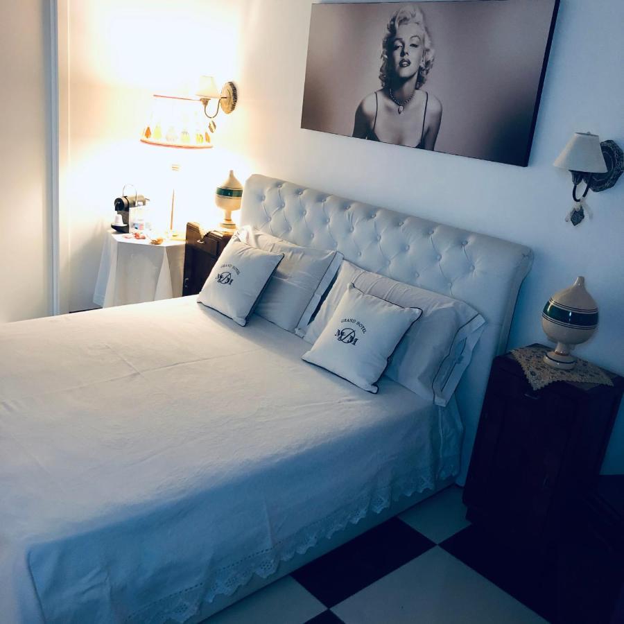 B&B Dell'Orologio Акуавива-делле-Фонти Экстерьер фото