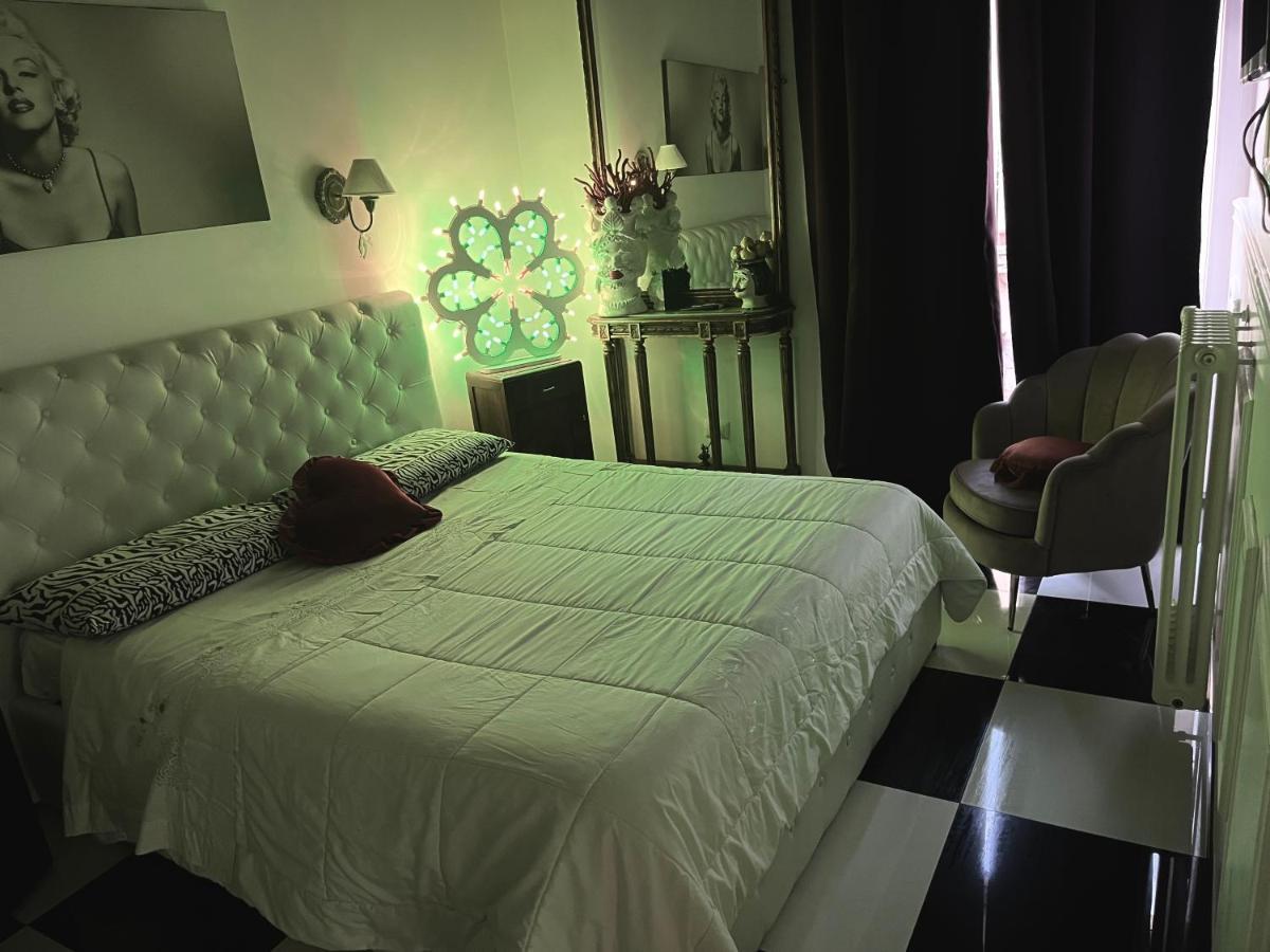 B&B Dell'Orologio Акуавива-делле-Фонти Экстерьер фото