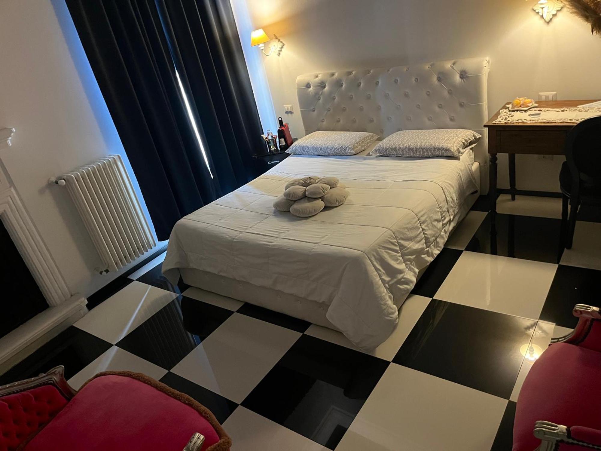B&B Dell'Orologio Акуавива-делле-Фонти Экстерьер фото