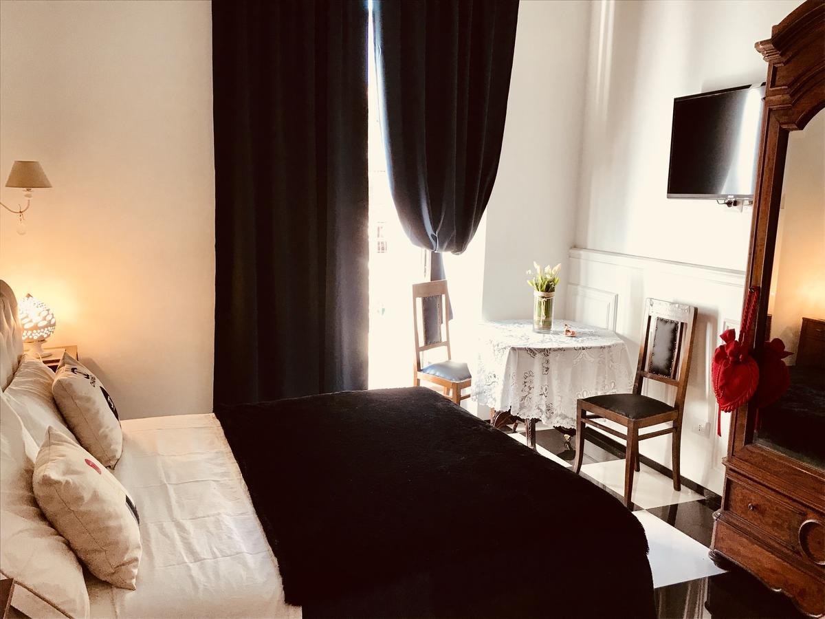 B&B Dell'Orologio Акуавива-делле-Фонти Экстерьер фото